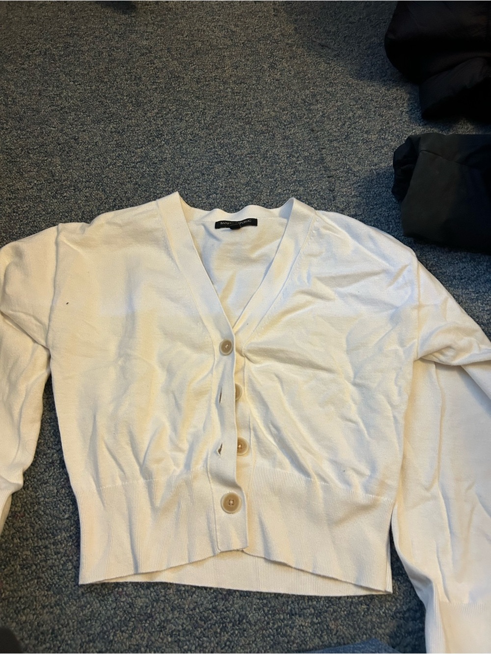 Banana Republic Cream V-Neck Button-Front Cardigan